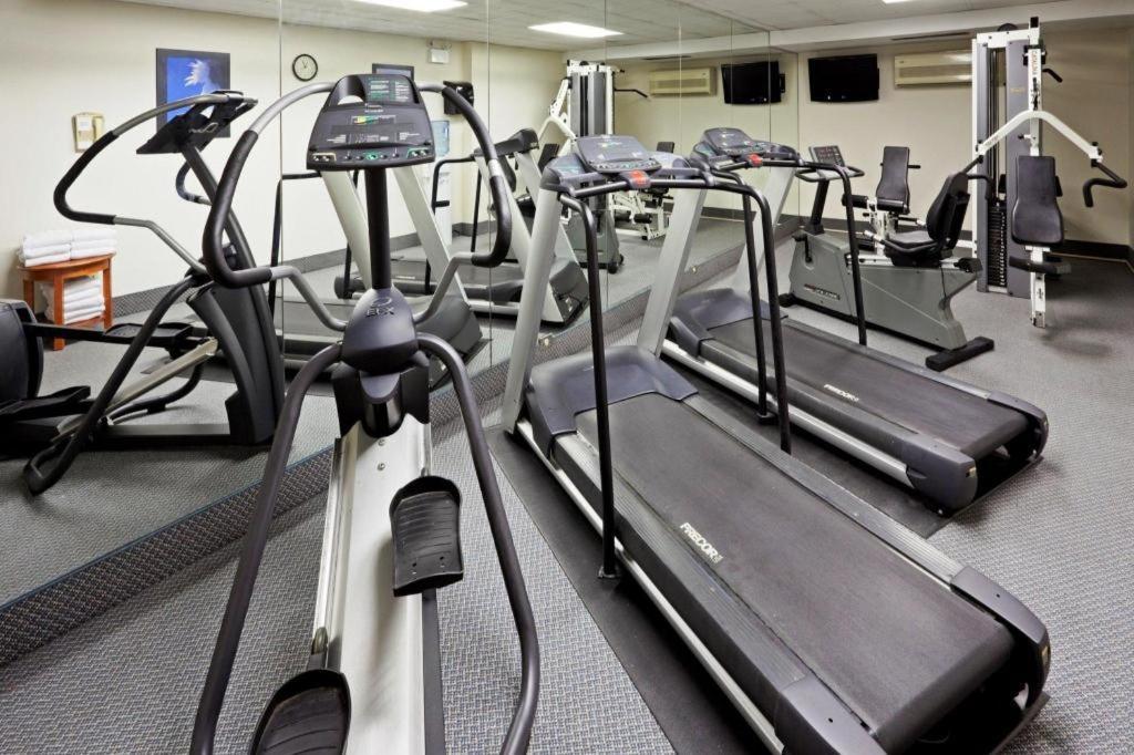Holiday Inn Express Toronto East - Scarborough By Ihg Luaran gambar