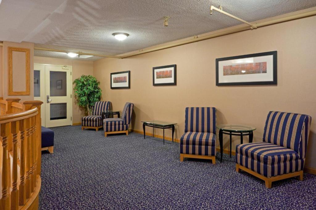 Holiday Inn Express Toronto East - Scarborough By Ihg Luaran gambar