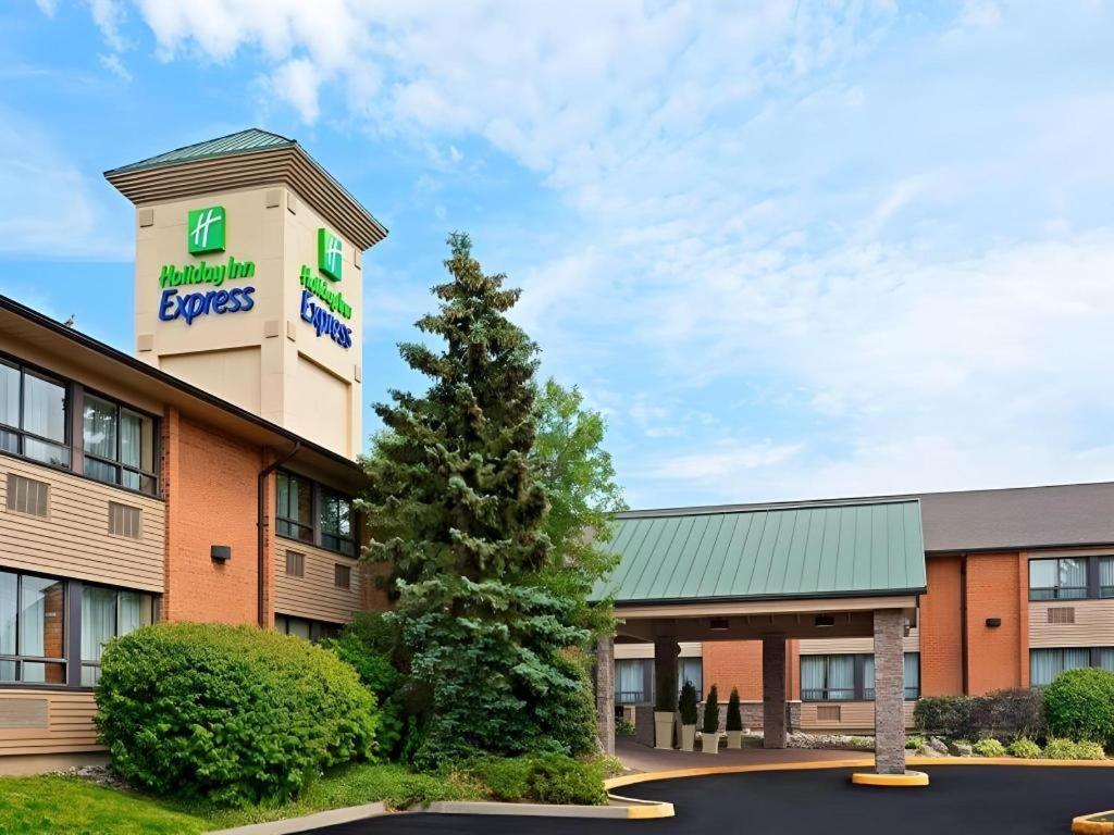 Holiday Inn Express Toronto East - Scarborough By Ihg Luaran gambar
