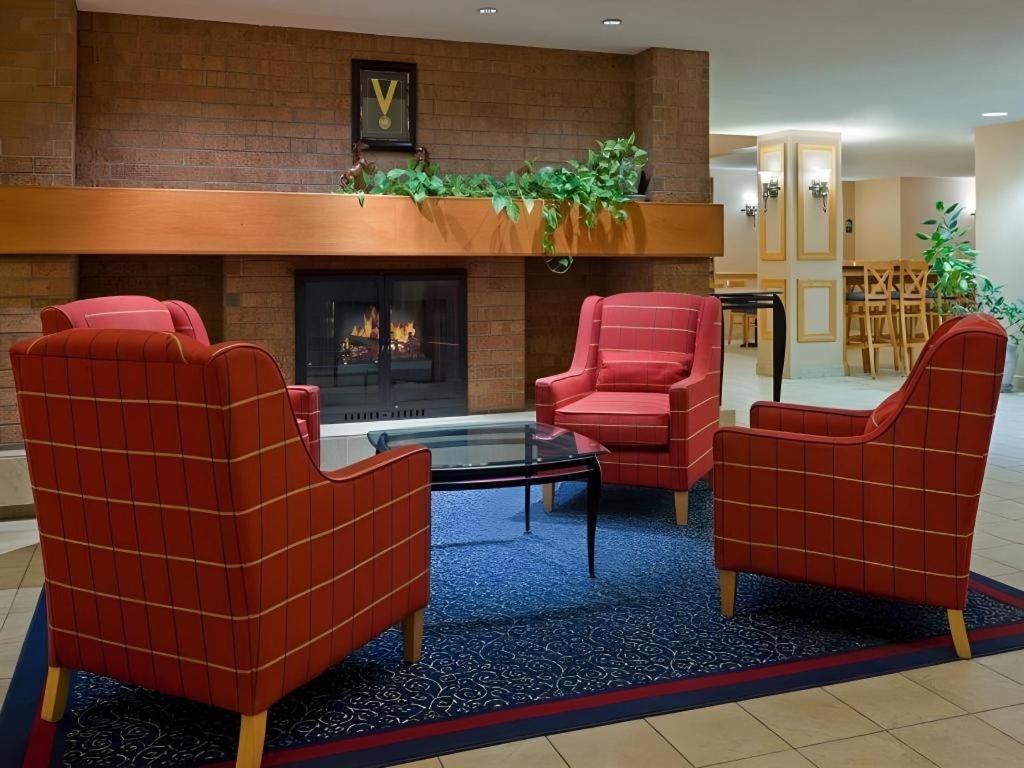 Holiday Inn Express Toronto East - Scarborough By Ihg Luaran gambar
