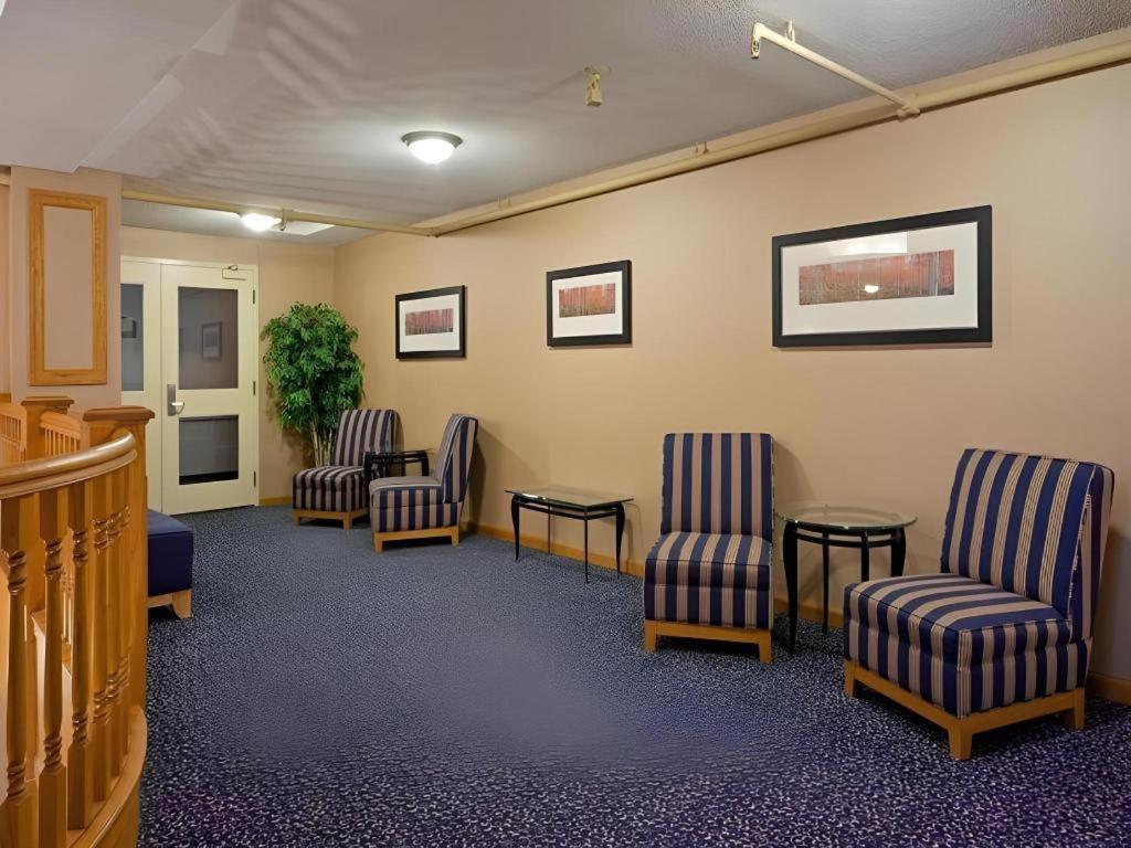 Holiday Inn Express Toronto East - Scarborough By Ihg Luaran gambar