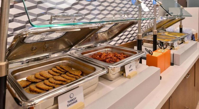 Holiday Inn Express Toronto East - Scarborough By Ihg Luaran gambar