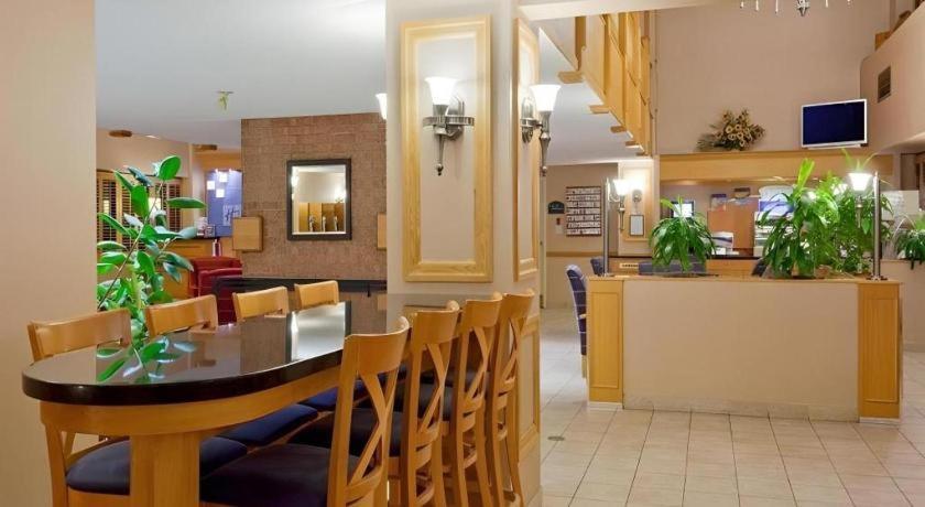 Holiday Inn Express Toronto East - Scarborough By Ihg Luaran gambar