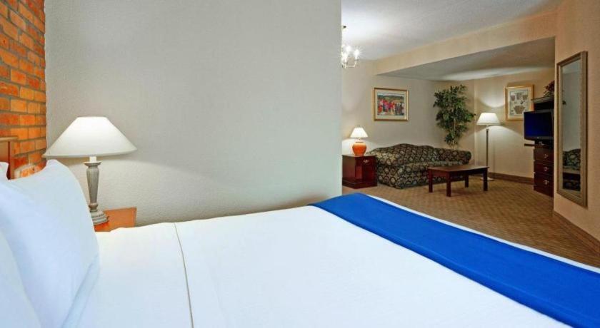 Holiday Inn Express Toronto East - Scarborough By Ihg Luaran gambar