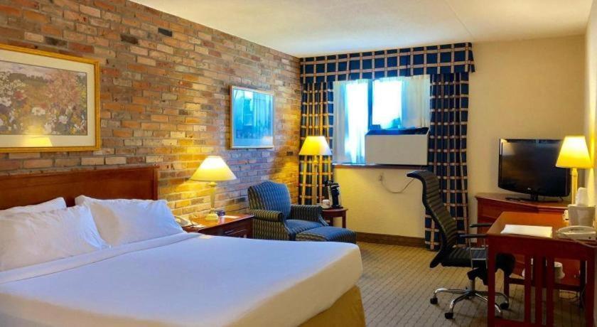 Holiday Inn Express Toronto East - Scarborough By Ihg Luaran gambar