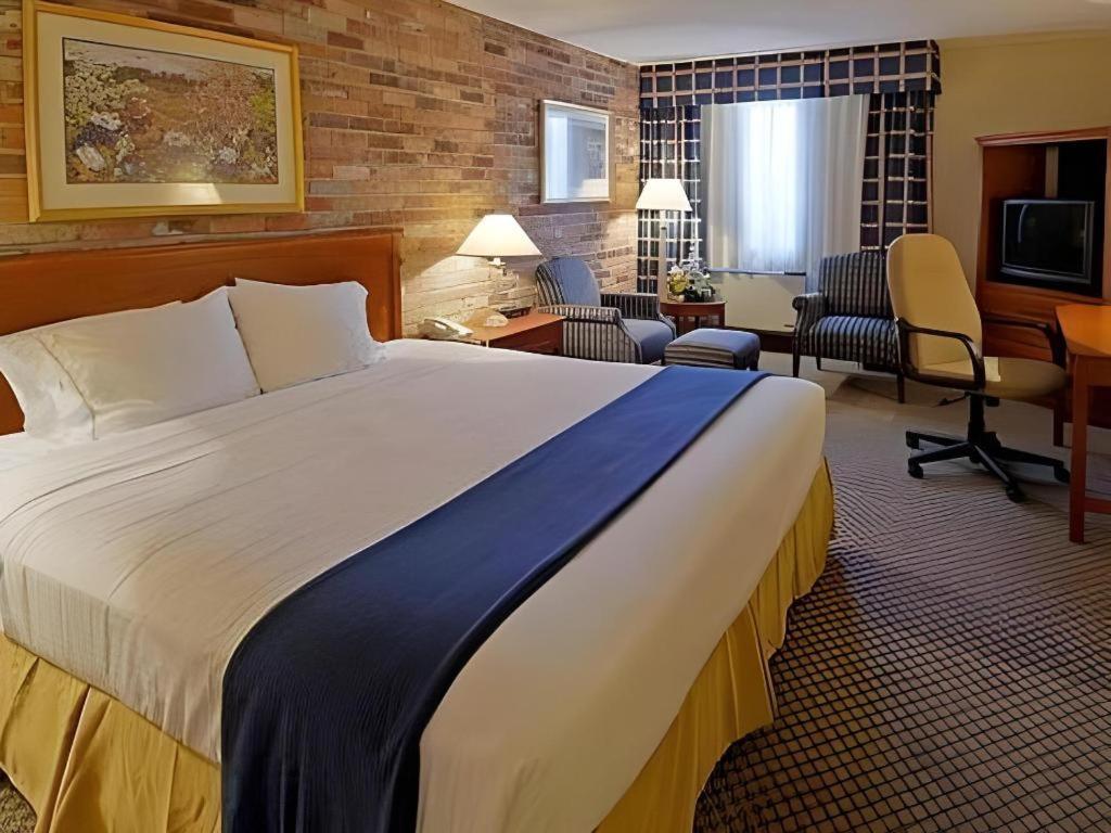 Holiday Inn Express Toronto East - Scarborough By Ihg Luaran gambar